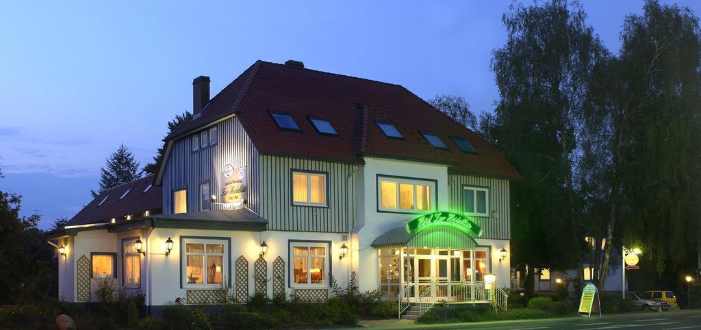 Hotel Zur Heidebluete Hambühren Eksteriør bilde