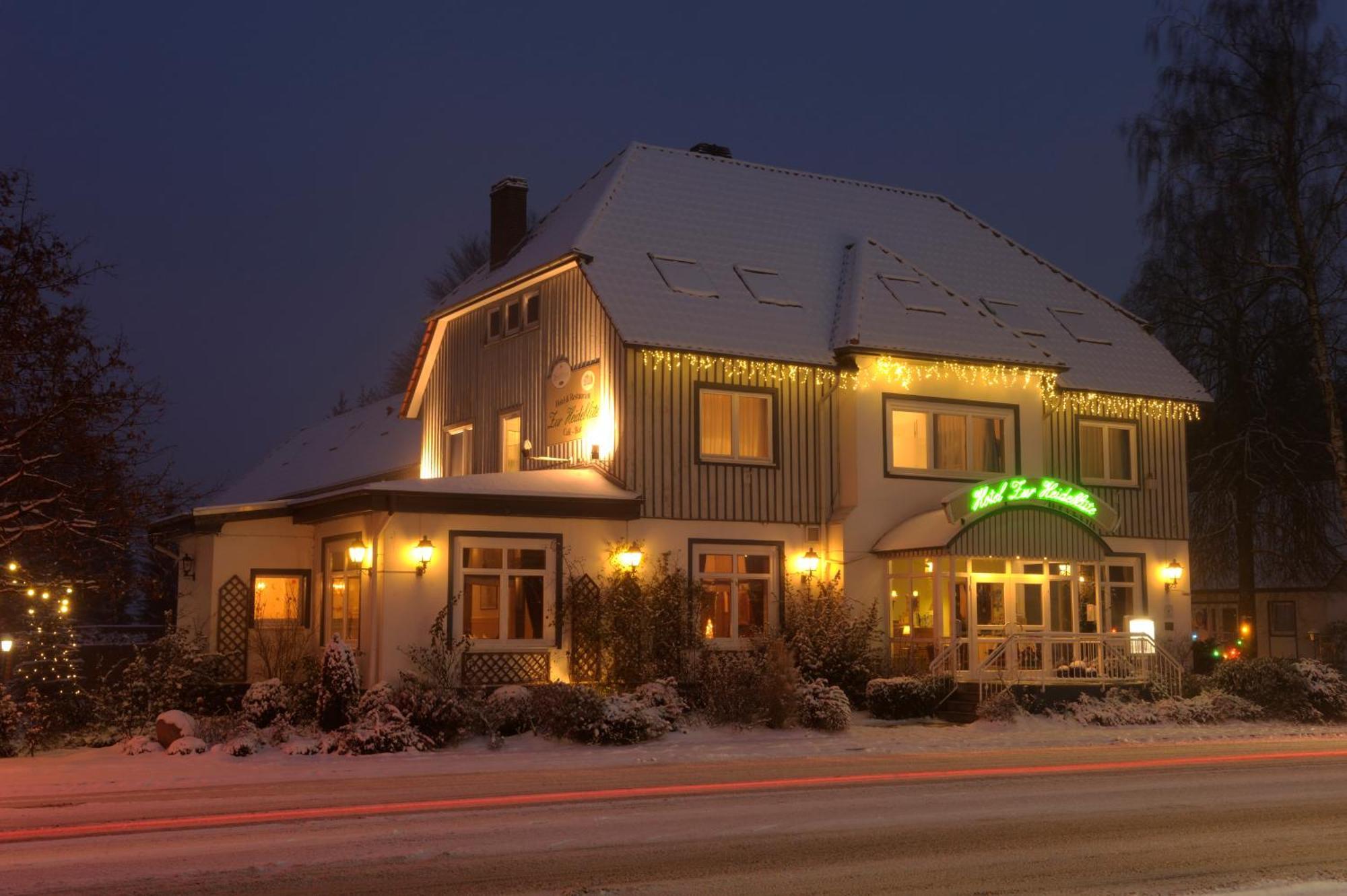 Hotel Zur Heidebluete Hambühren Eksteriør bilde